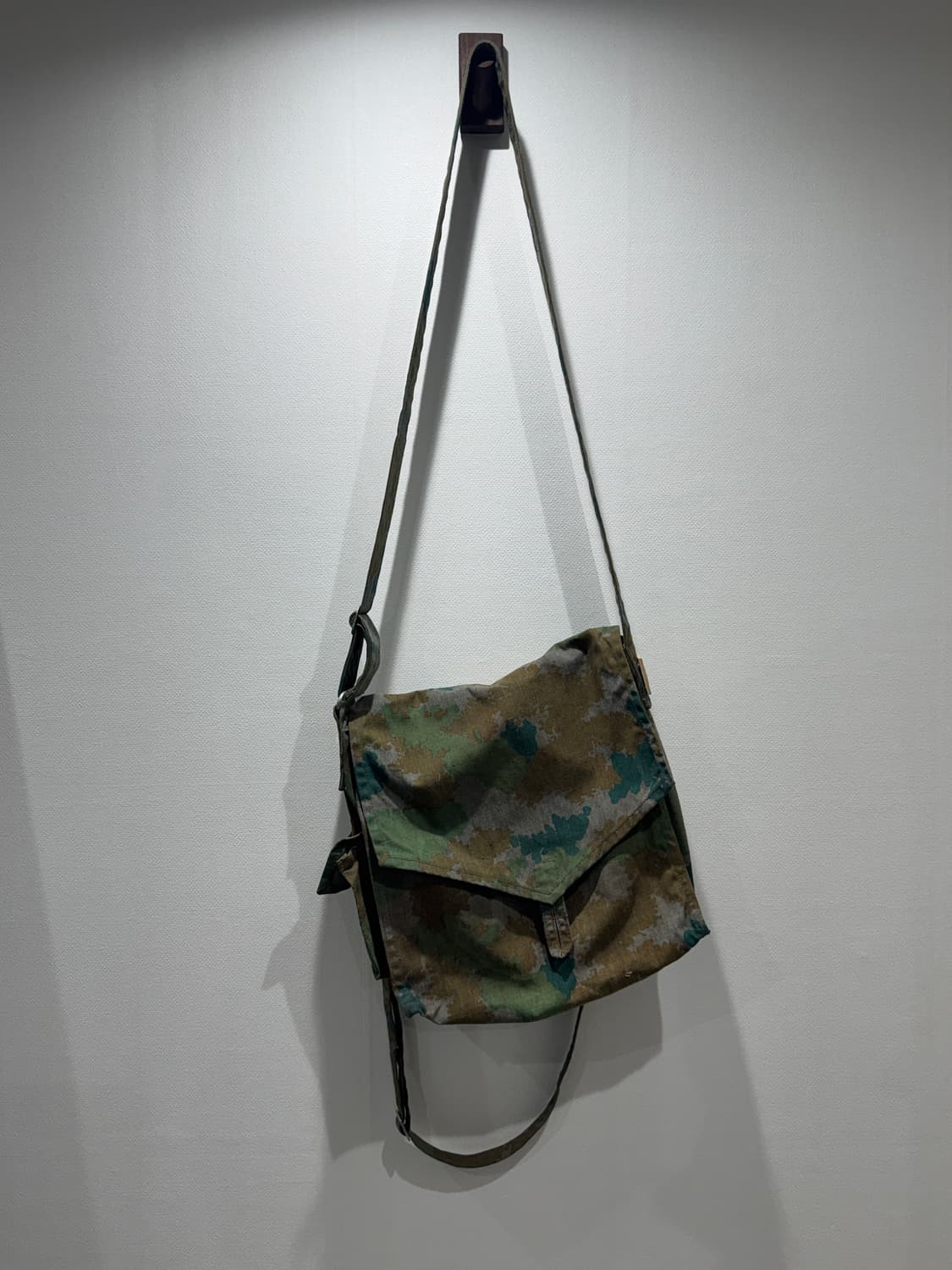 *초레어* 60s 동독군 NVA 가스 마스크 백 상품이미지1