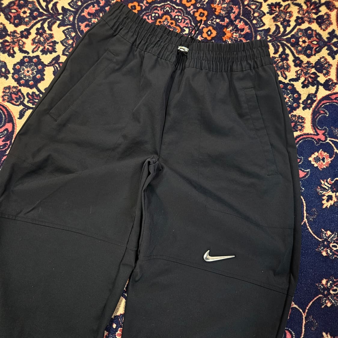 나이키(Nike) 볼드 스우시 하이라이져 나일론 조거팬츠 상품이미지2