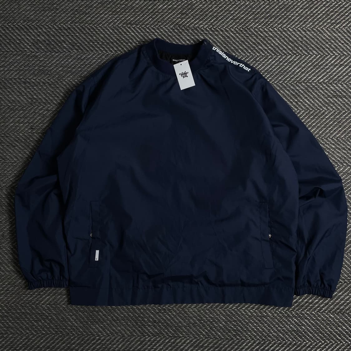 디스이즈네버댓 스펠로고 우븐 아노락 웜업y 3309 상품이미지2