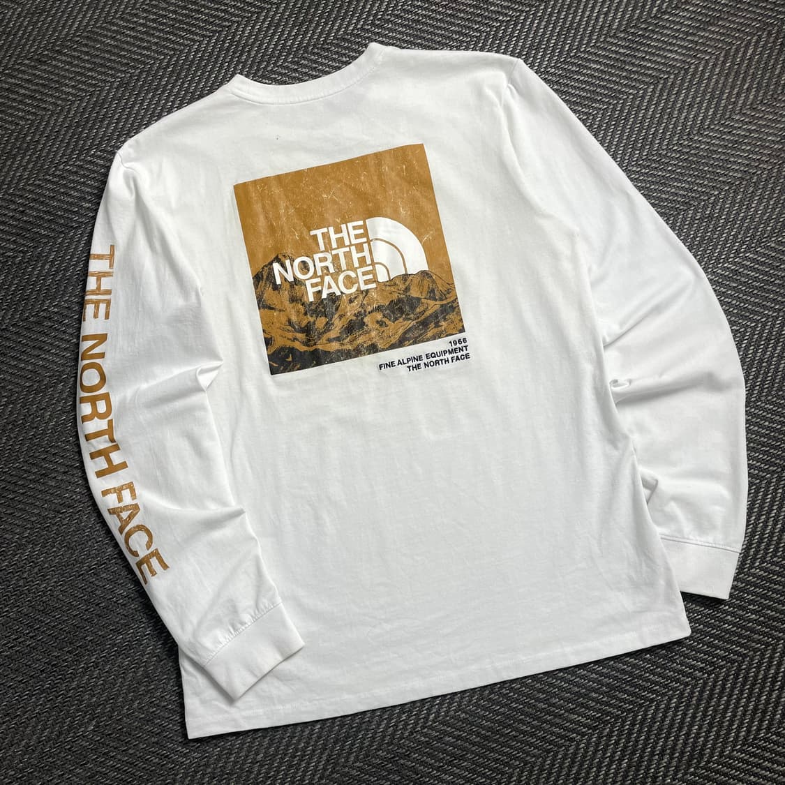 노스페이스 스펠아웃 롱 슬리브y 4691 상품이미지1