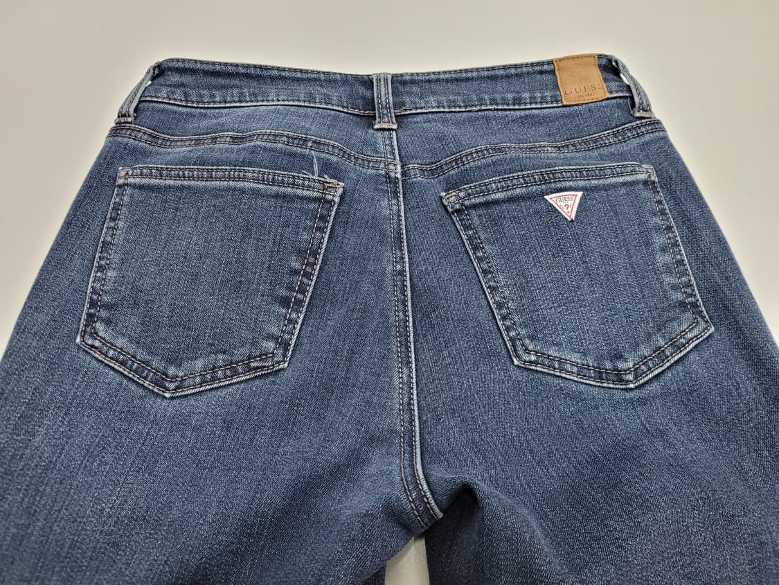 GUESS 23FW 부츠컷 데님 청바지 / 여 64 (26) 중청 스판 상품이미지4