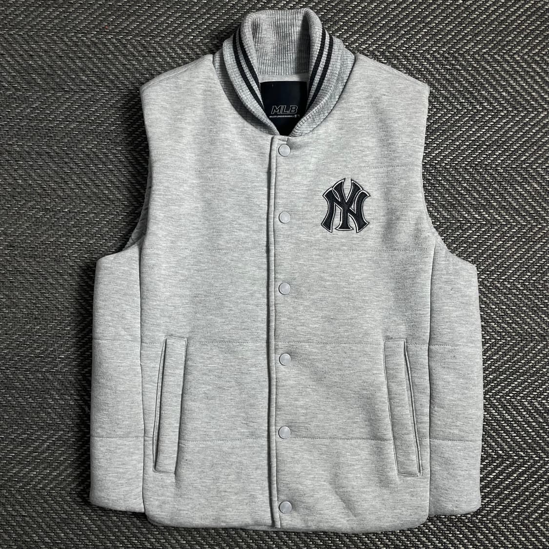 MLB 양키스 신슐레이트 패디드 베스트 그레이 y 4750 상품이미지2