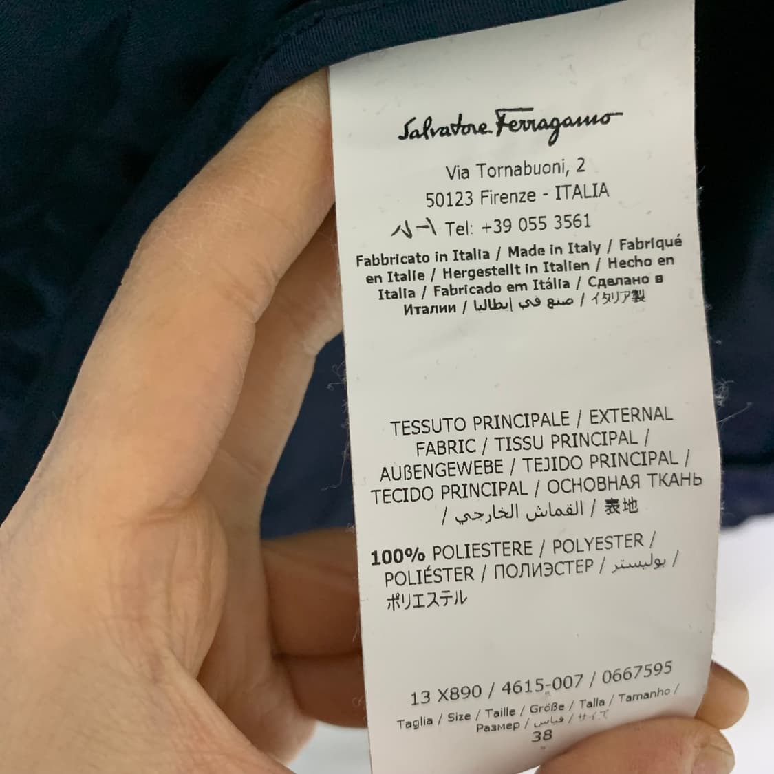 페라가모 아방가르드 셔링 디테일 오픈형 자켓 네이비 38 꼼데가르송st 상품이미지9