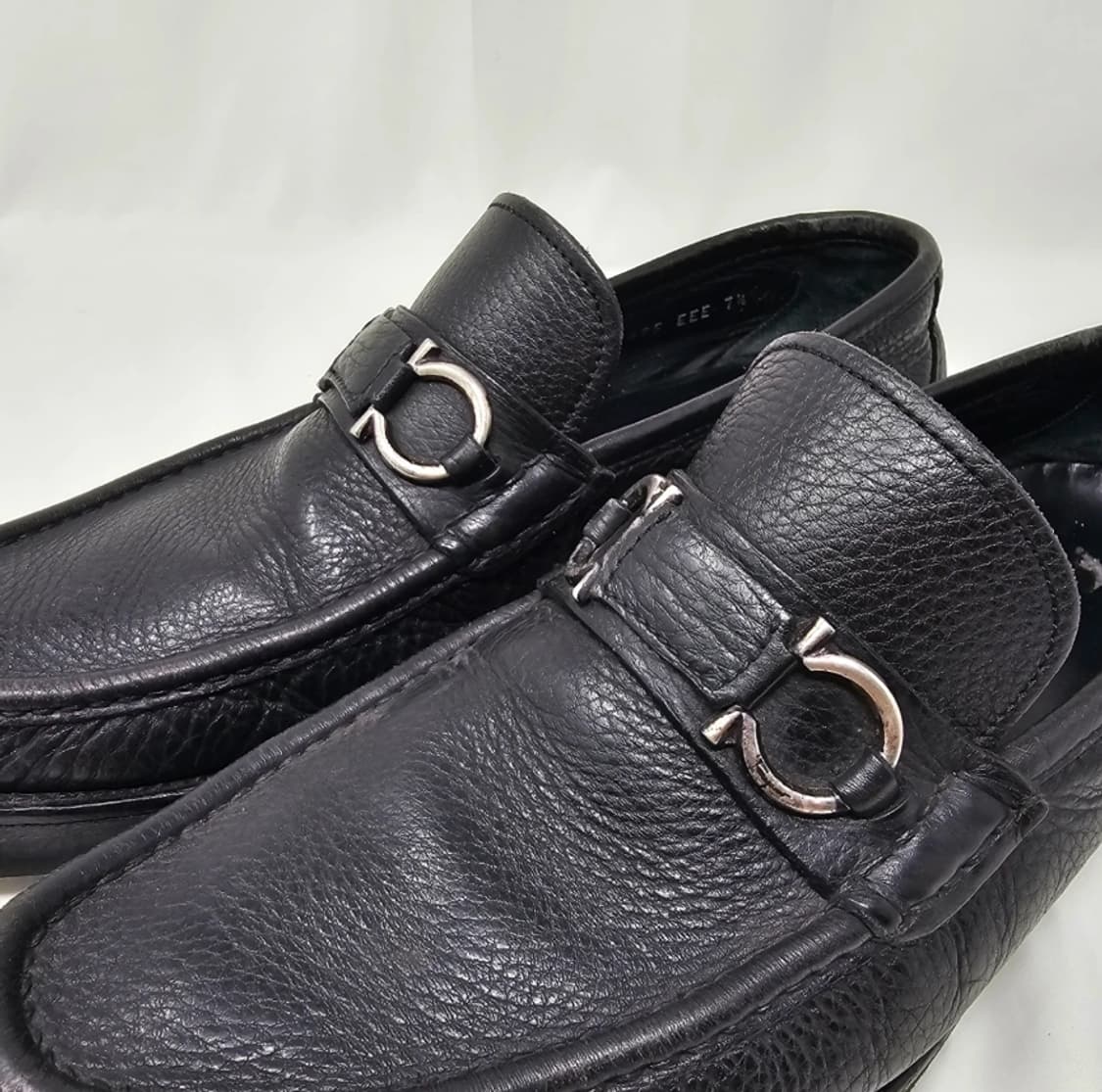 페라가모 간치니 블랙 로퍼 7.5 (260mm) 상품이미지2