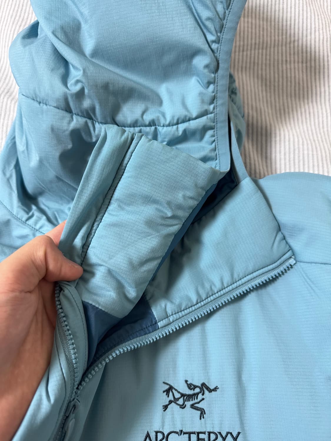 (SS급) 아크테릭스 아톰 LT 후디 솔레스 상품이미지8