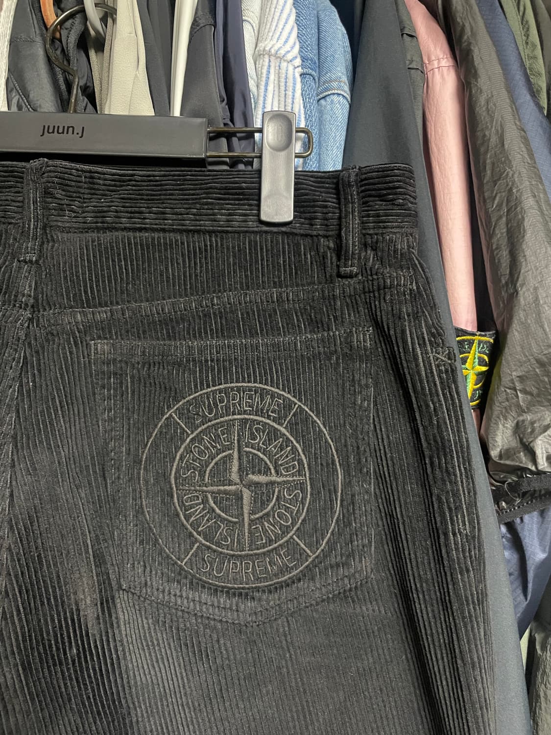 [30] 20fw 슈프림 x 스톤아일랜드 코듀로이 팬츠 상품이미지5