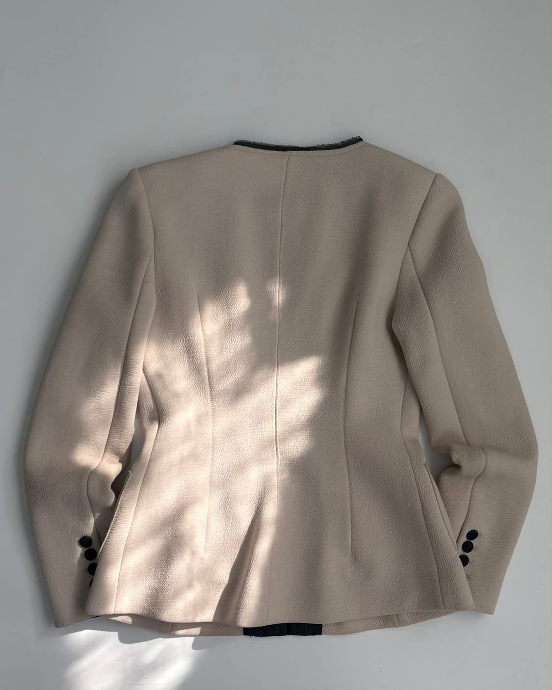 [S] 타임 TIME 포스트모던 한섬 베이지 카라리스 멀티포켓 자켓 상품이미지2