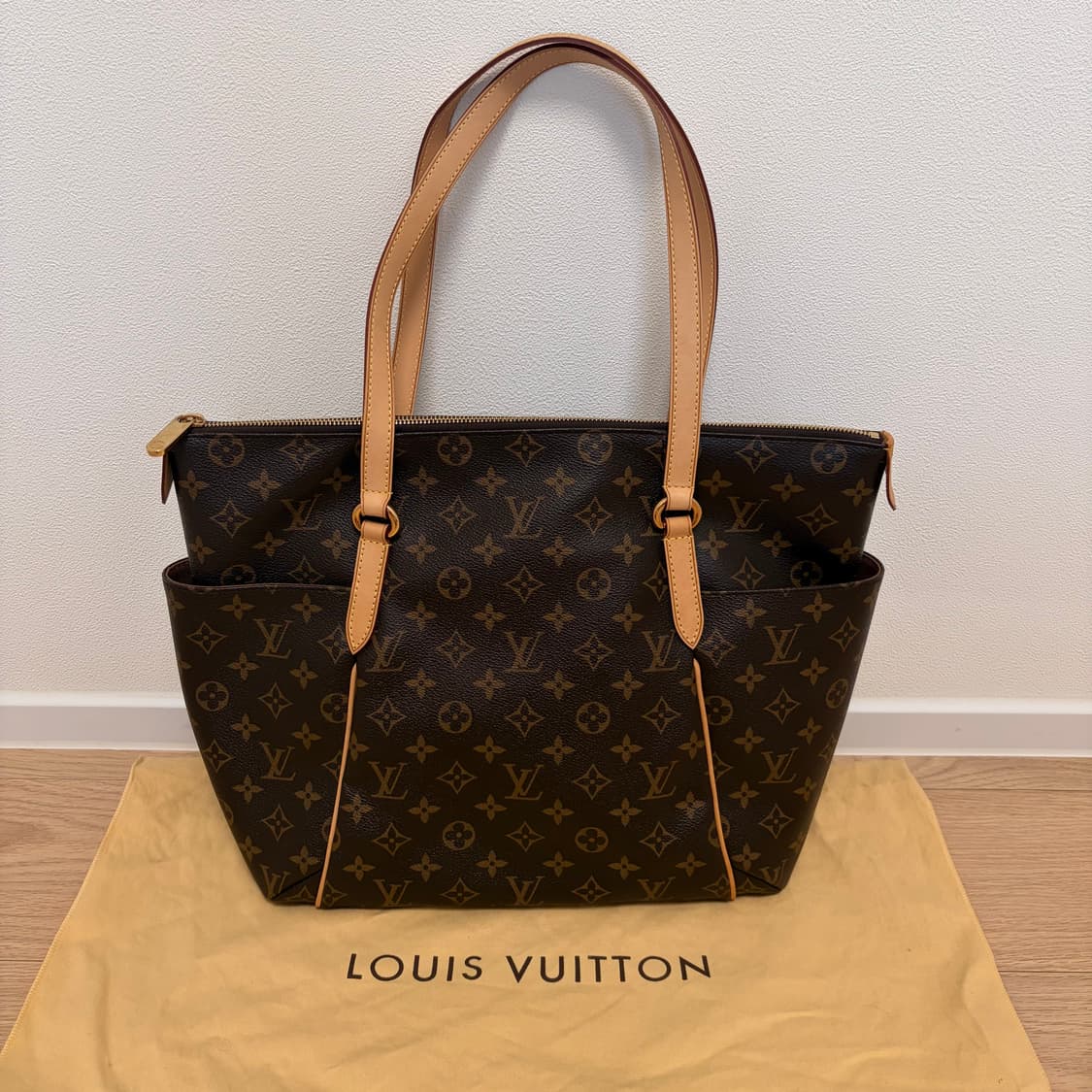 [정품] 루이비통 토탈리 MM 숄더백 (모노그램 캔버스) 상품이미지1