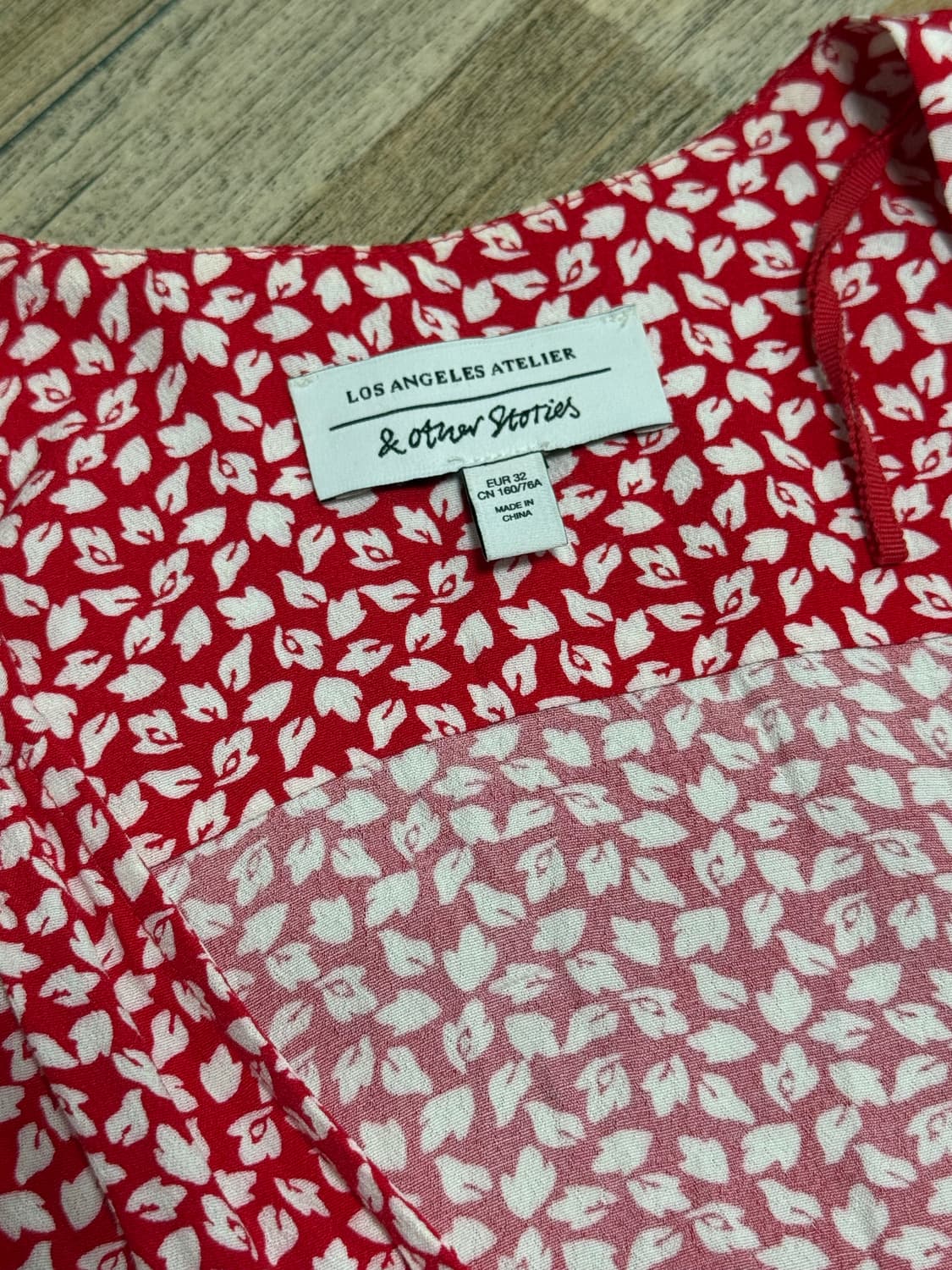 앤아더스토리즈 레드 원피스 상품이미지1