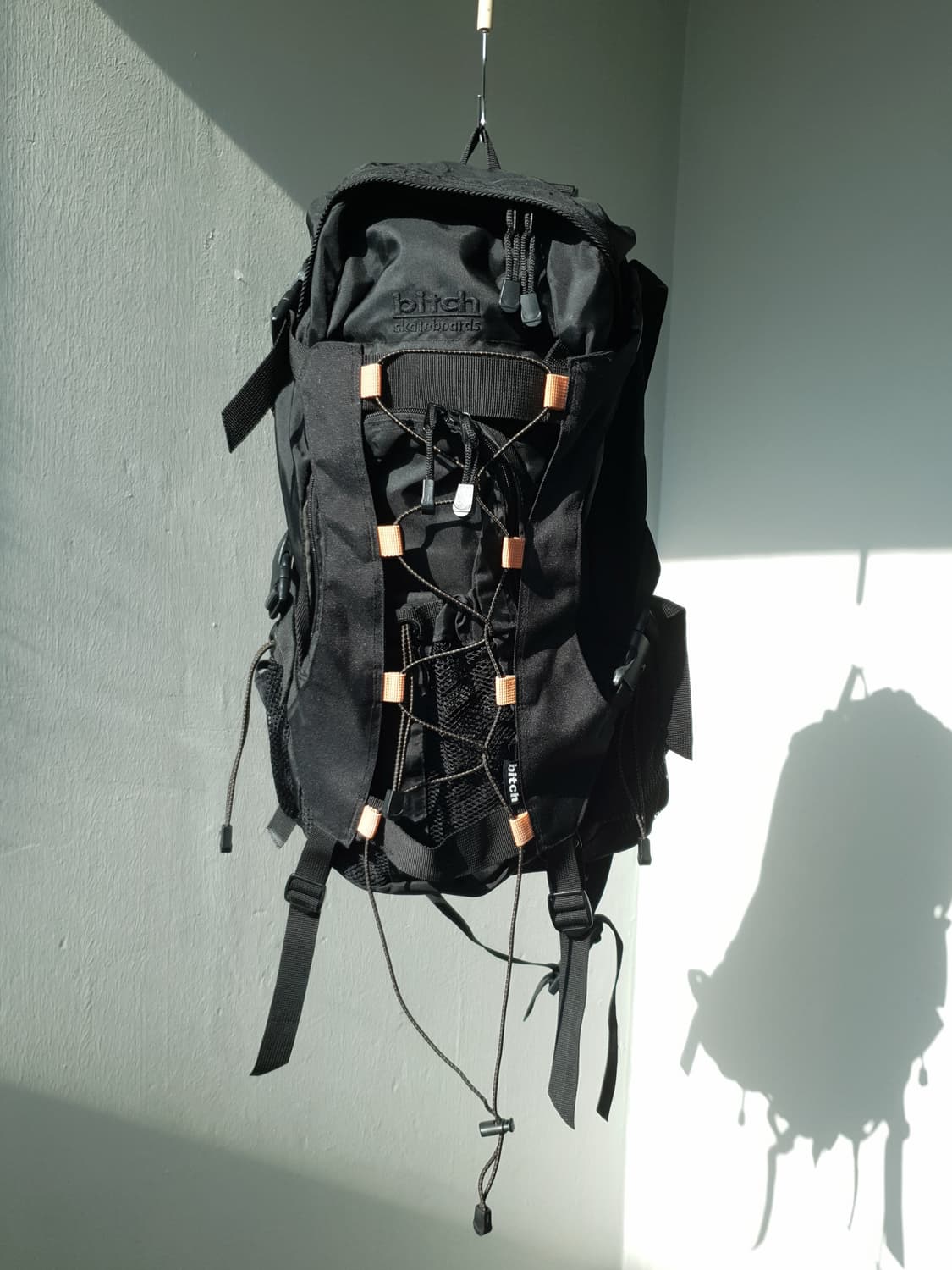 90s Bitch Skateboards back pack 상품이미지2