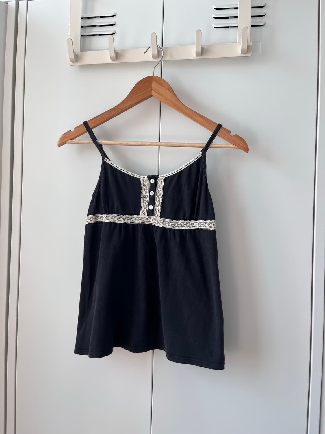 Vintage 레이스 버튼 블랙 슬리브리스 상품이미지4