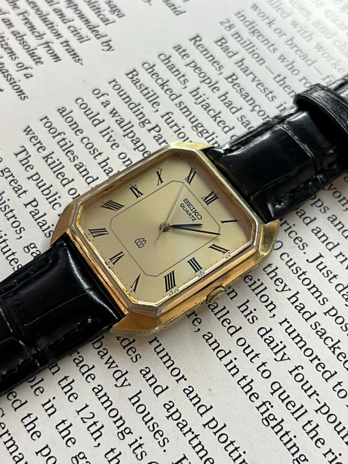 Vintage Seiko Quartz Tank 상품이미지3