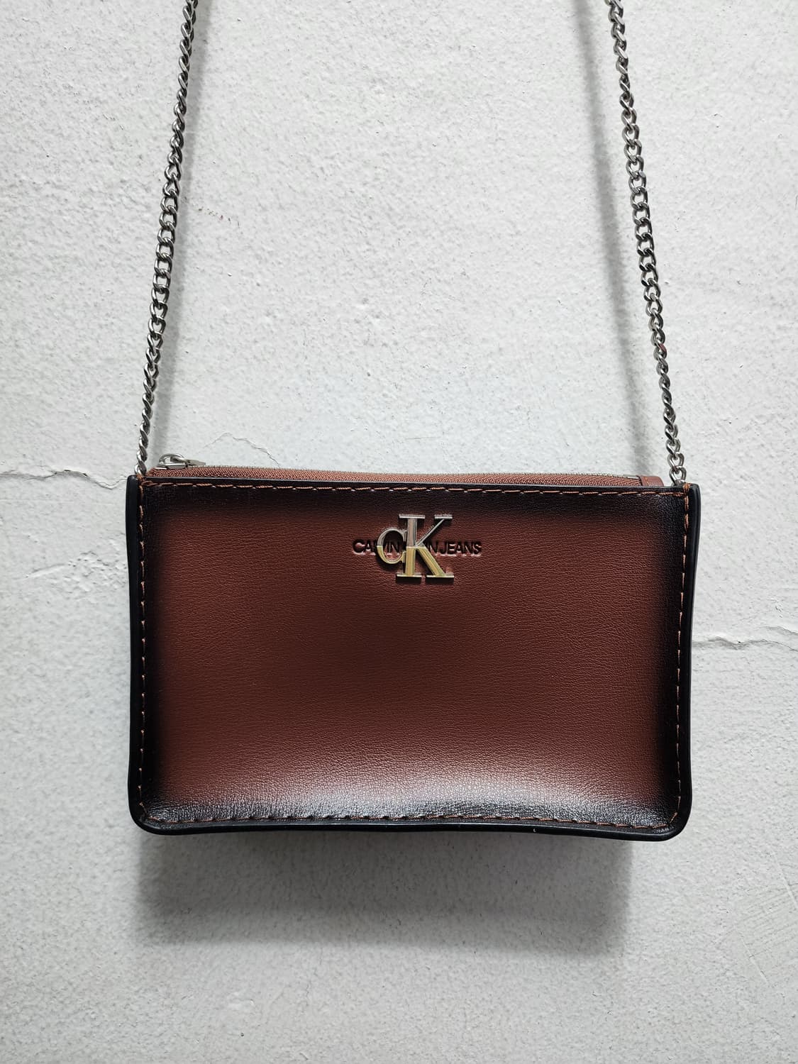 캘빈클라인 브라운 체인 미니백 상품이미지1