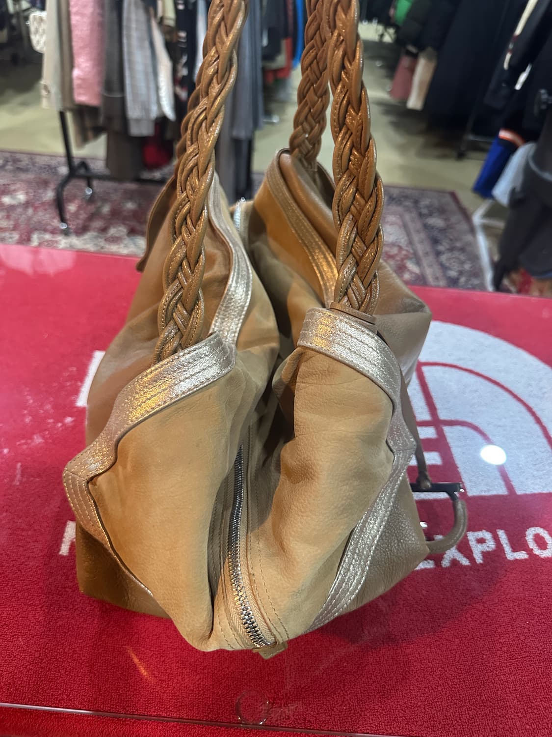 페레가모 가죽 베이지 숄더백 상품이미지4