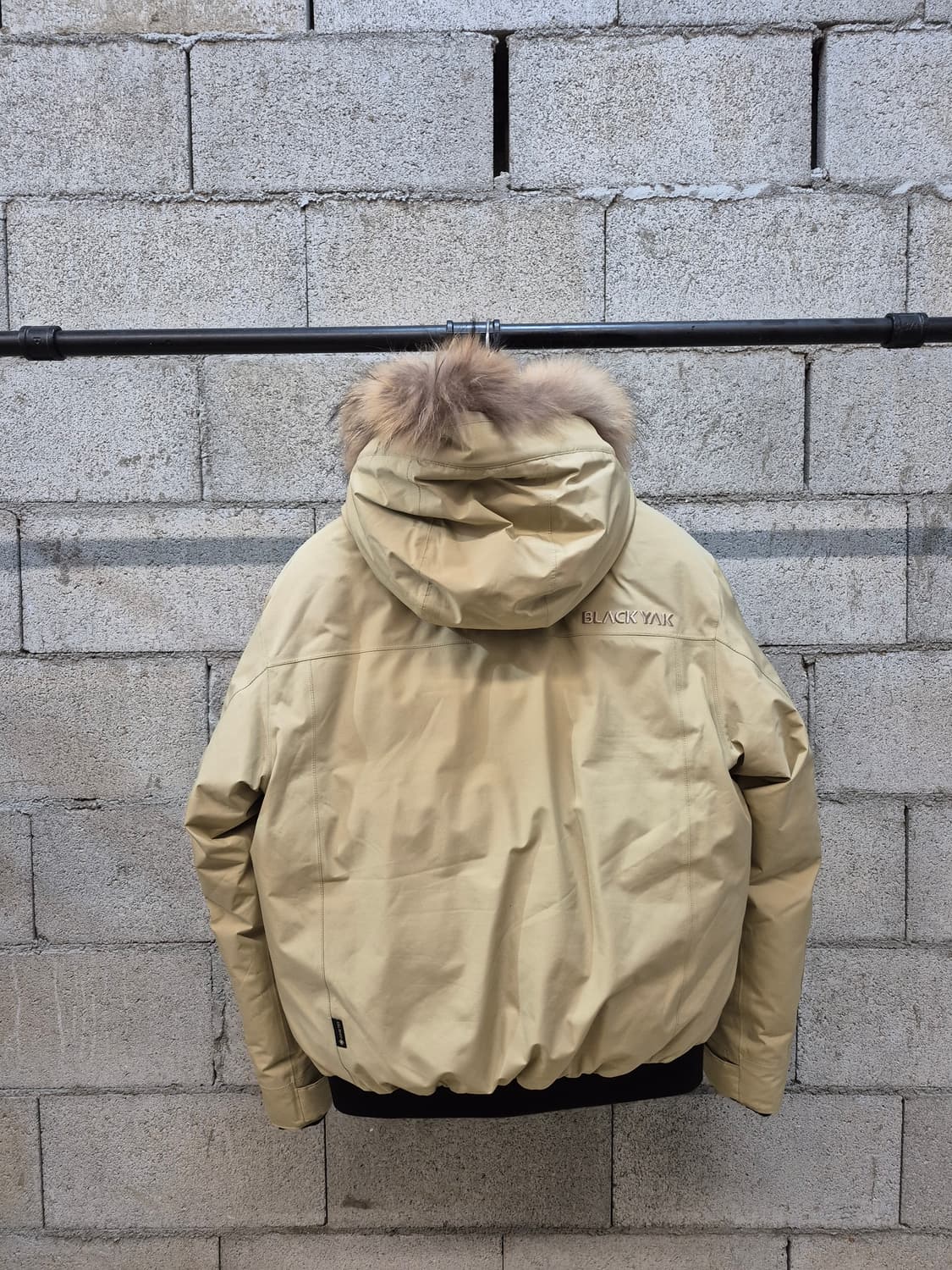 블랙야크 고어텍스 다운 숏패딩(M 상품이미지4