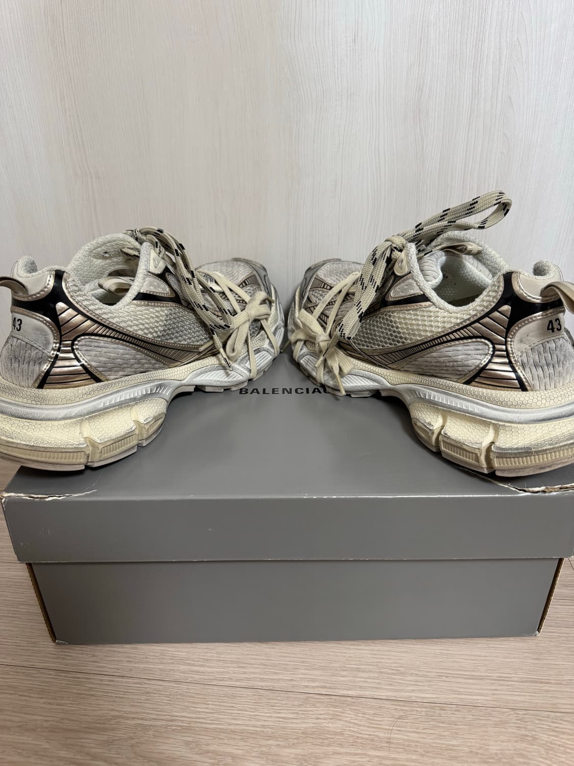 (43) 발렌시아가 3xl 뉴베이지 에그쉘 스니커즈 극미중고 상품이미지4