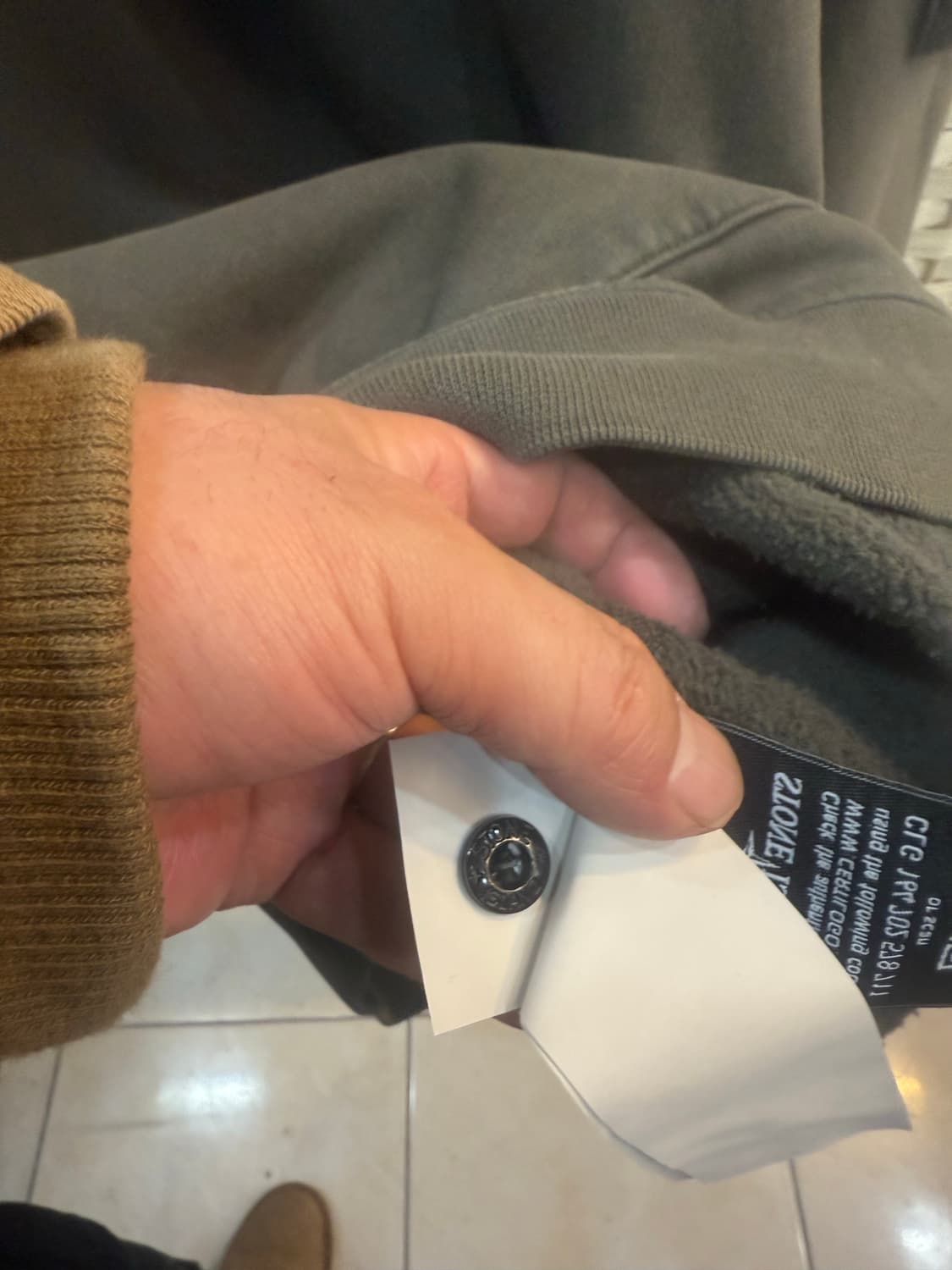 95 정품 스톤아일랜드 기모 후드티 팝니다 상품이미지7