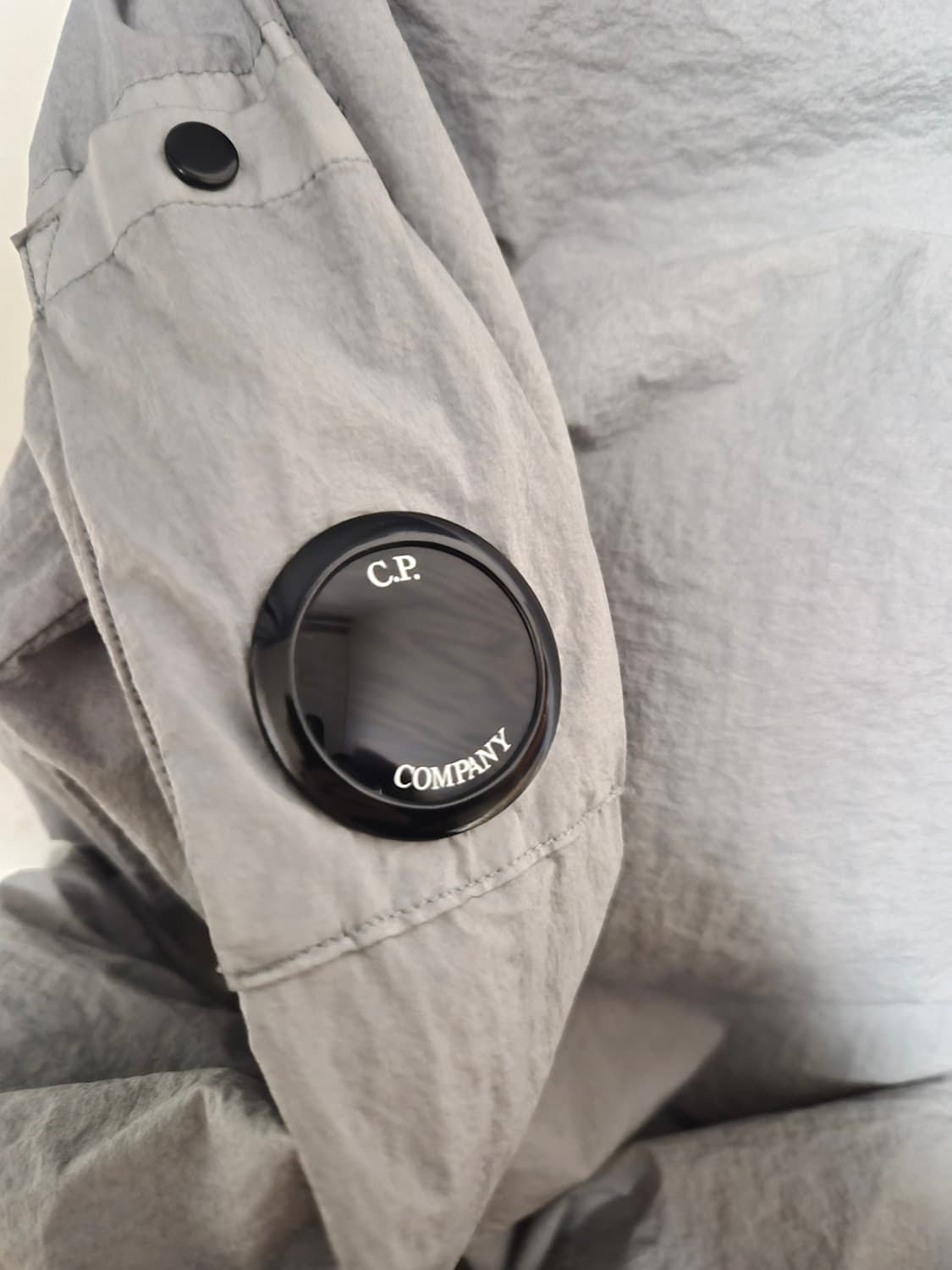 CP컴퍼니 나일론 오버셔츠 그레이 M사이즈 상품이미지3