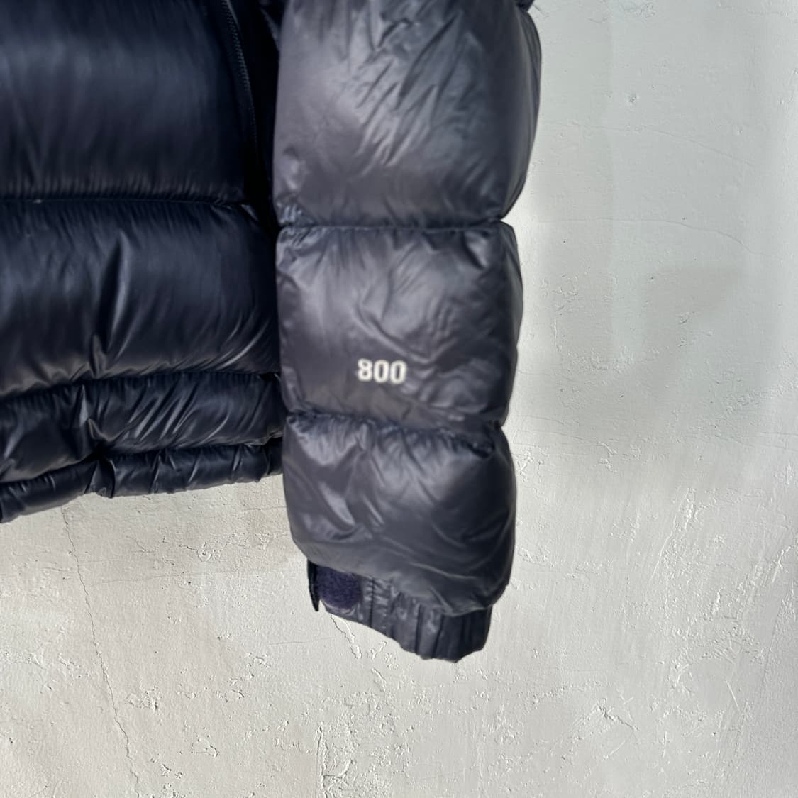 노스페이스800 유광 패딩 L 상품이미지3