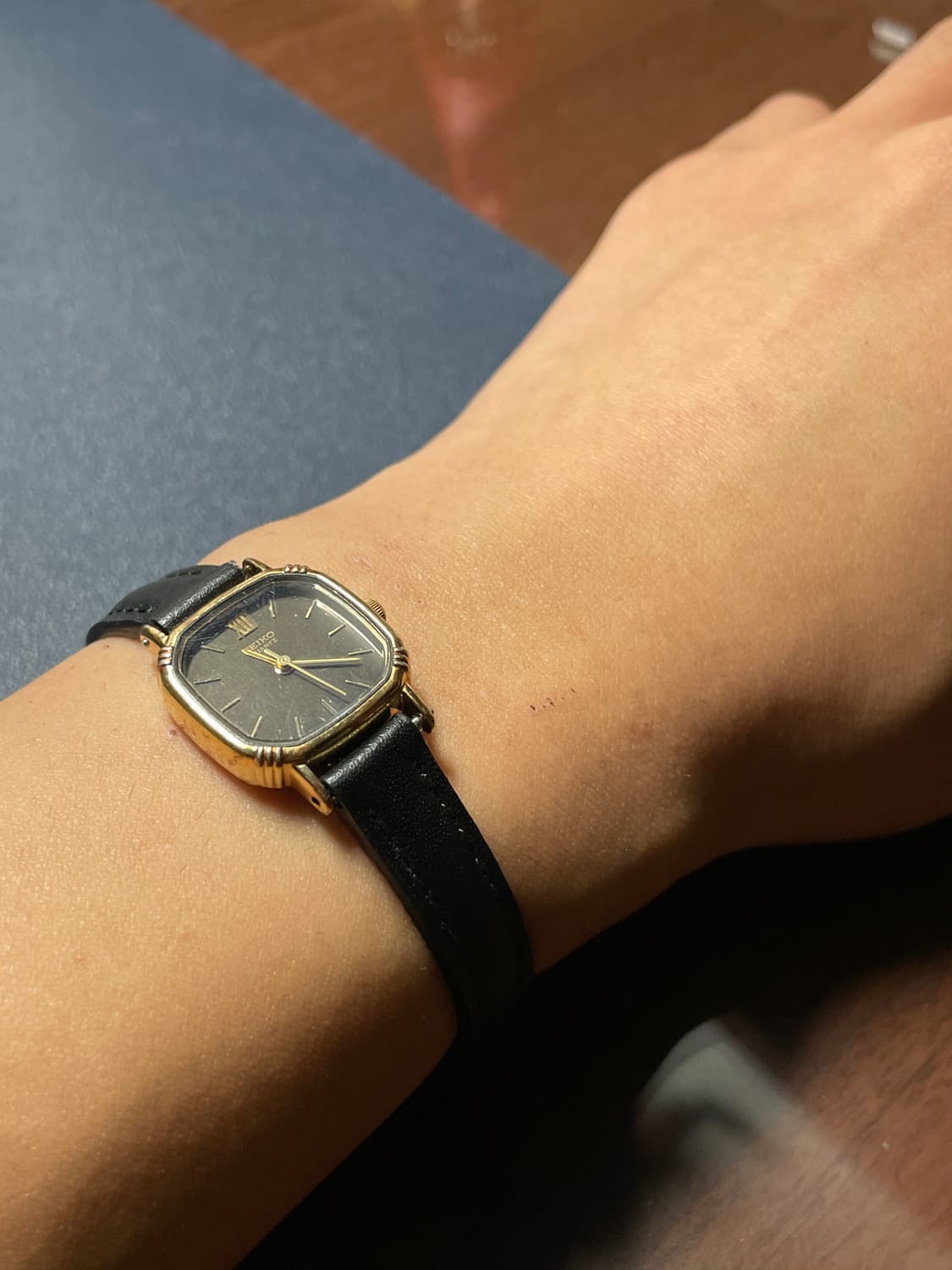 빈티지 세이코 쿼츠 레더 시계 상품이미지6