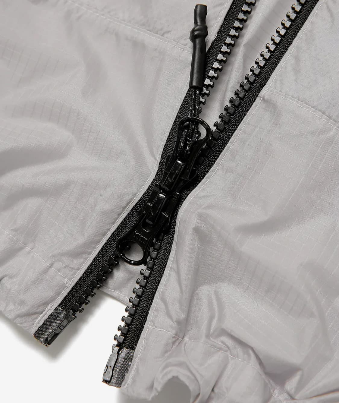 디스이즈네버댓 티라이트 자켓 라이트그레이 바람막이 상품이미지8