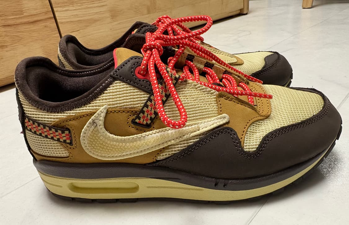 나이키 x 트래비스 스캇 에어맥스 1 캑터스 브라운 240 판매 상품이미지1