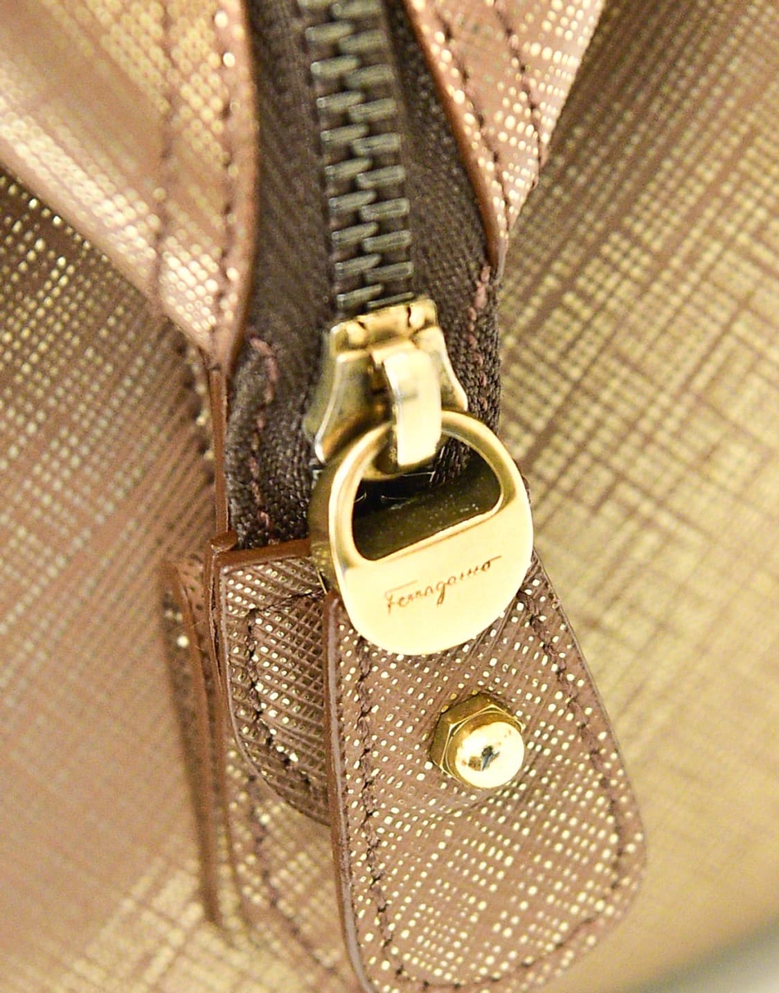 페라가모 더블 간치니 숄더백(정품) 상품이미지8