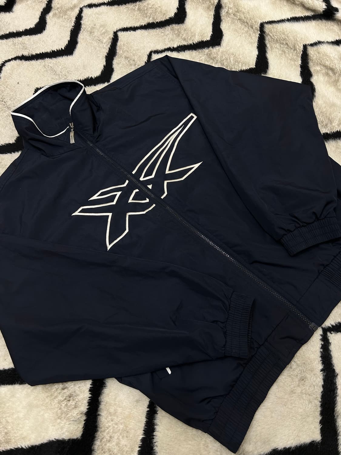 [XL]아식스 90s 올드스쿨 자수로고 바람막이/네이비 상품이미지2