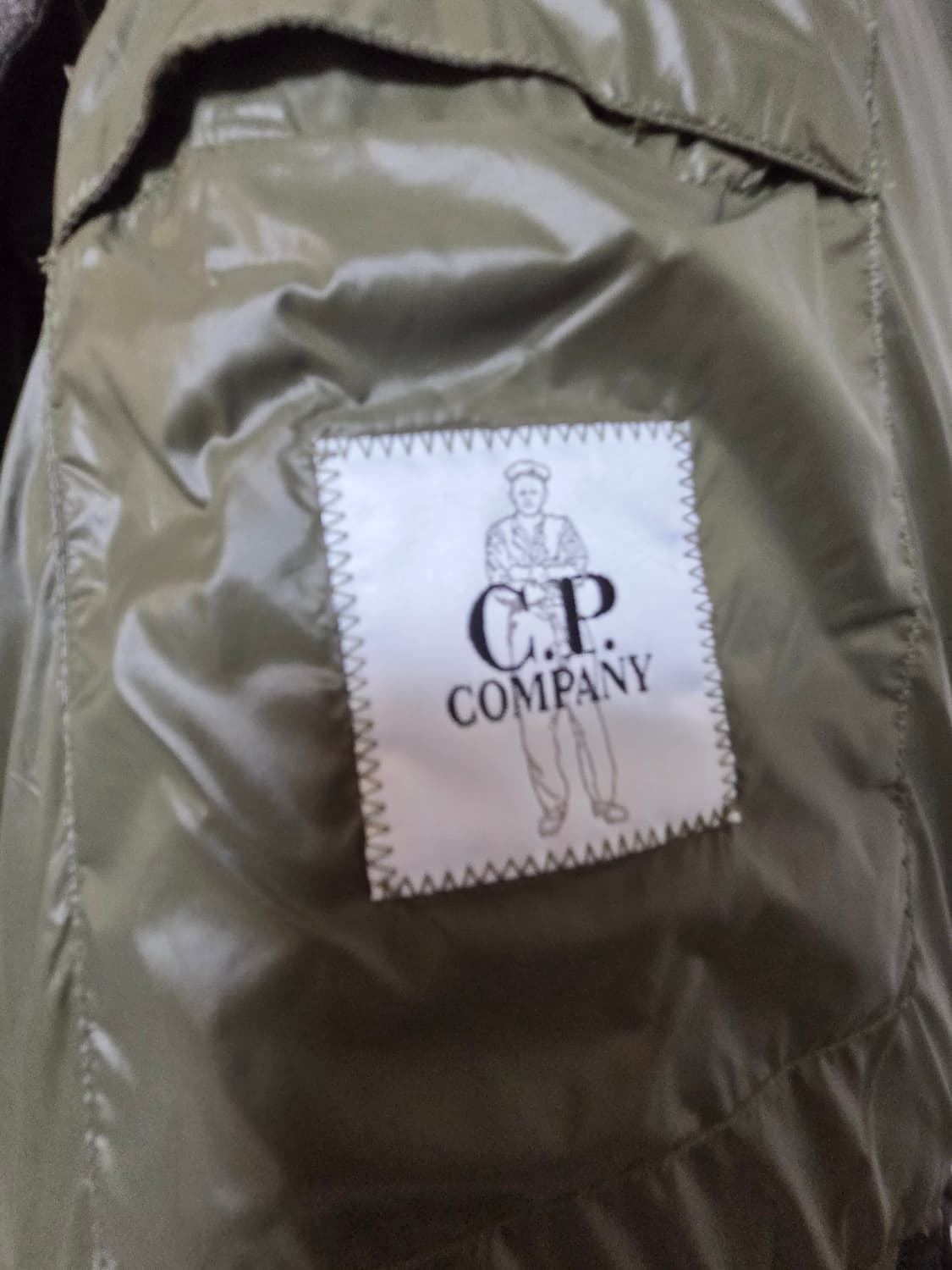 25fw) cp컴퍼니 디디쉘 dd쉘 패딩 상품이미지4