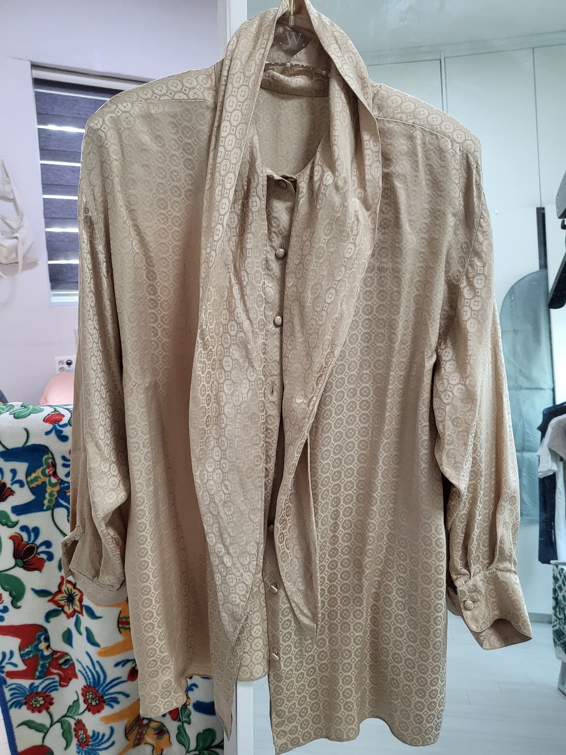 ST. JOHN 실크 100%블라우스 베이지 55-77 상품이미지8