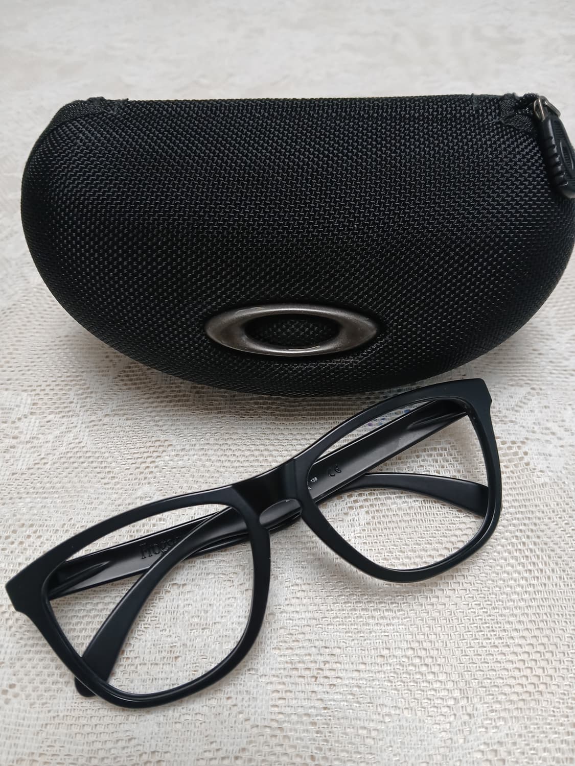 오클리 프로그스킨 선글라스 안경테 상품이미지1