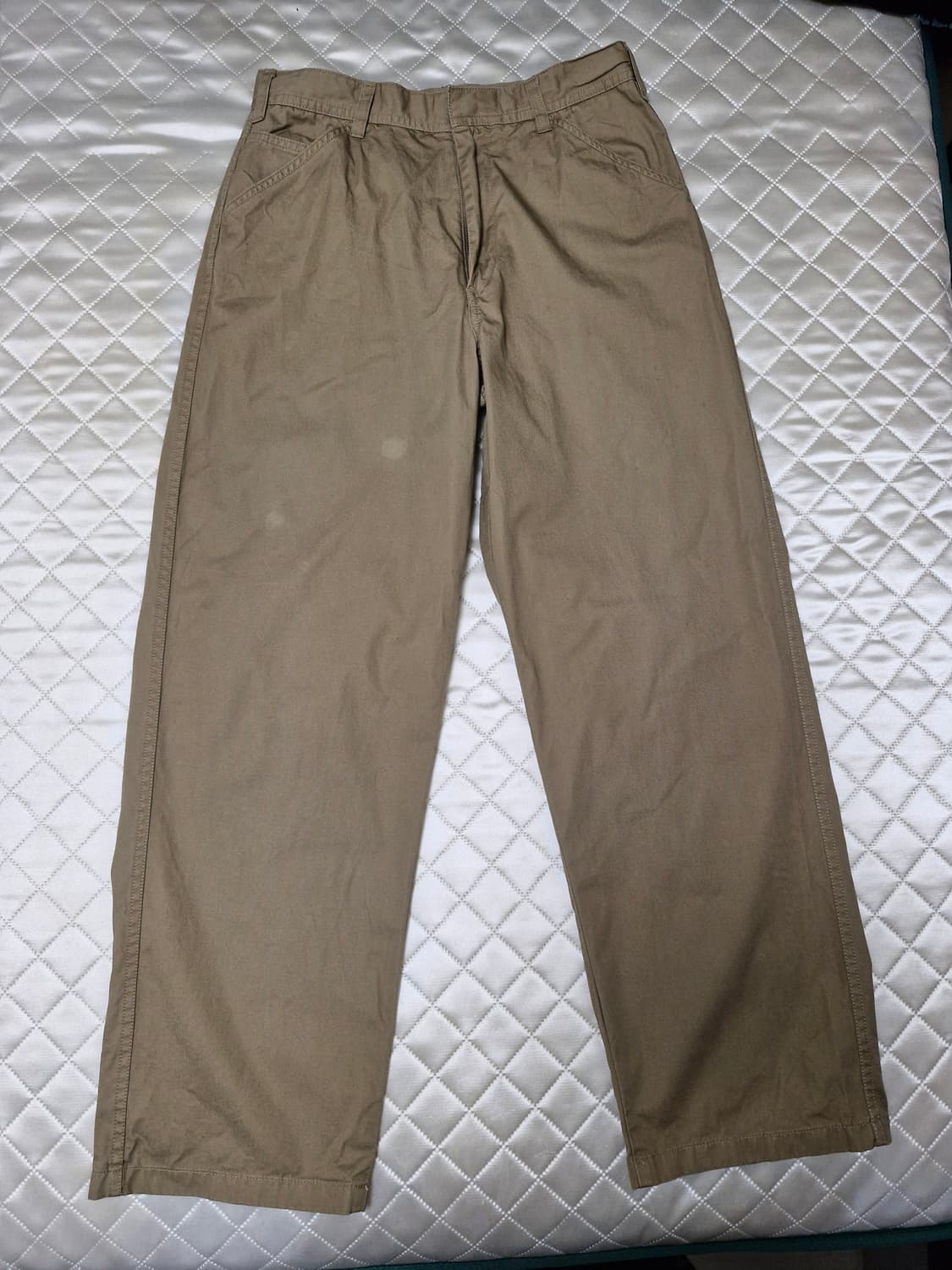 유니클로U 24ss 와이드핏치노팬츠 브라운 73 상품이미지2