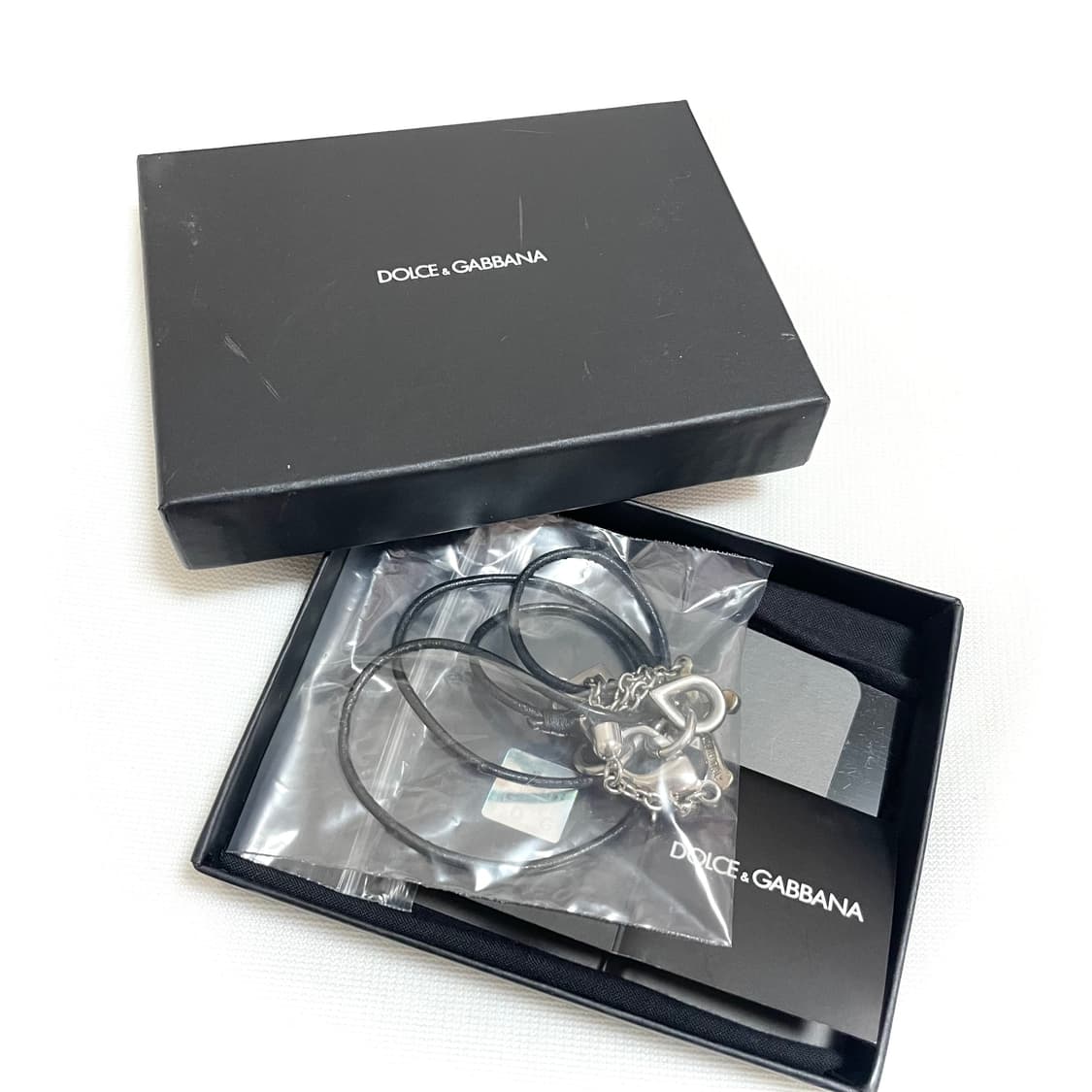 Dolce & Gabbana 돌체앤가바나 쓰리피스 상아 팬던트 목걸이 상품이미지2