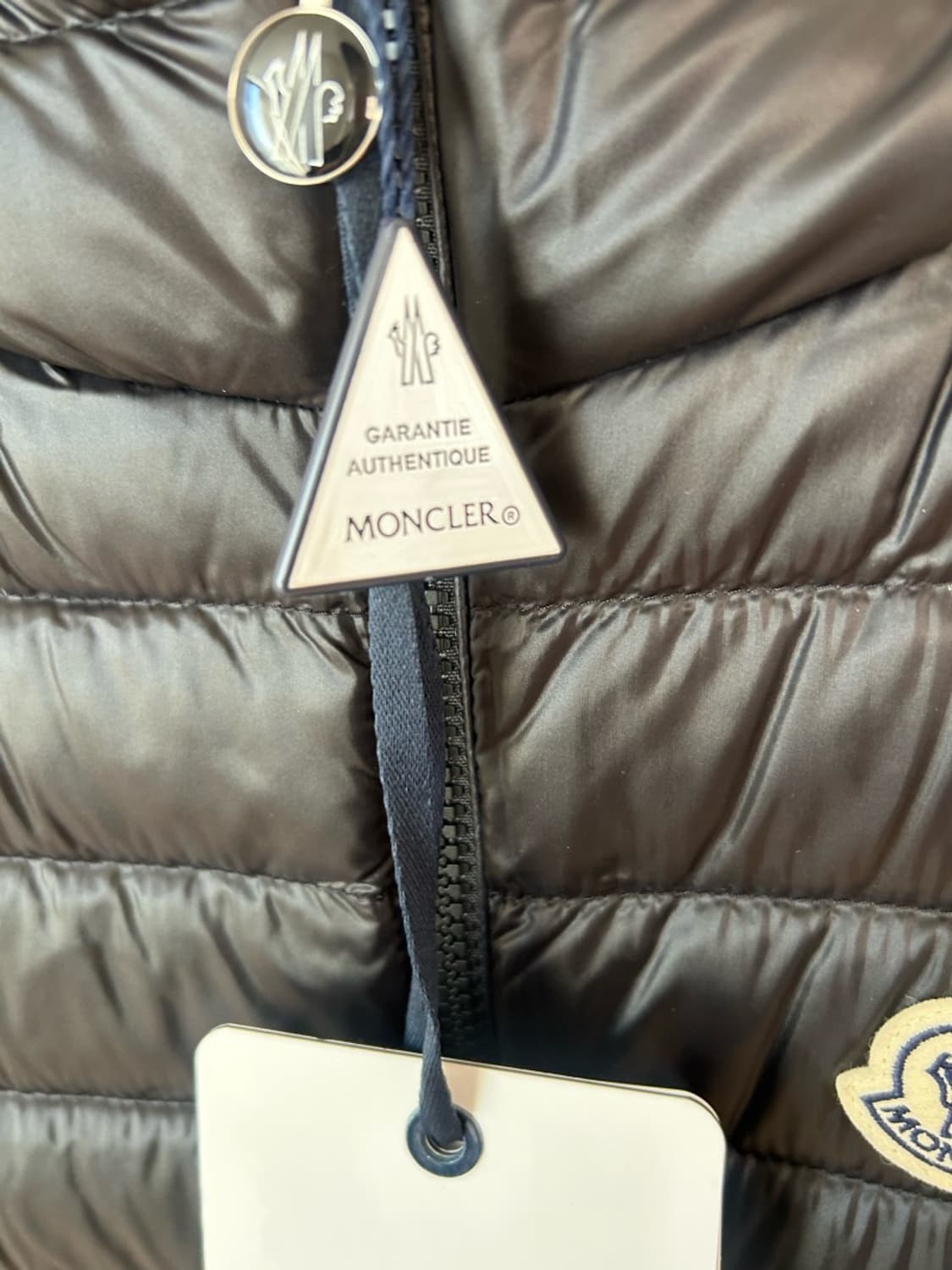 몽클레어 글리코스 패딩조끼 후드 0사이즈 L10931A00098597YG 상품이미지5