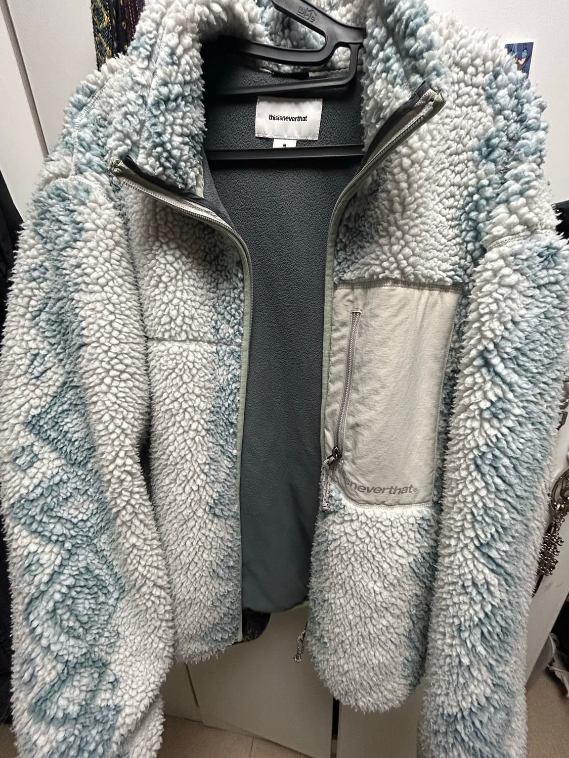 디스이즈네버댓 플리스 후리스 M 상품이미지1