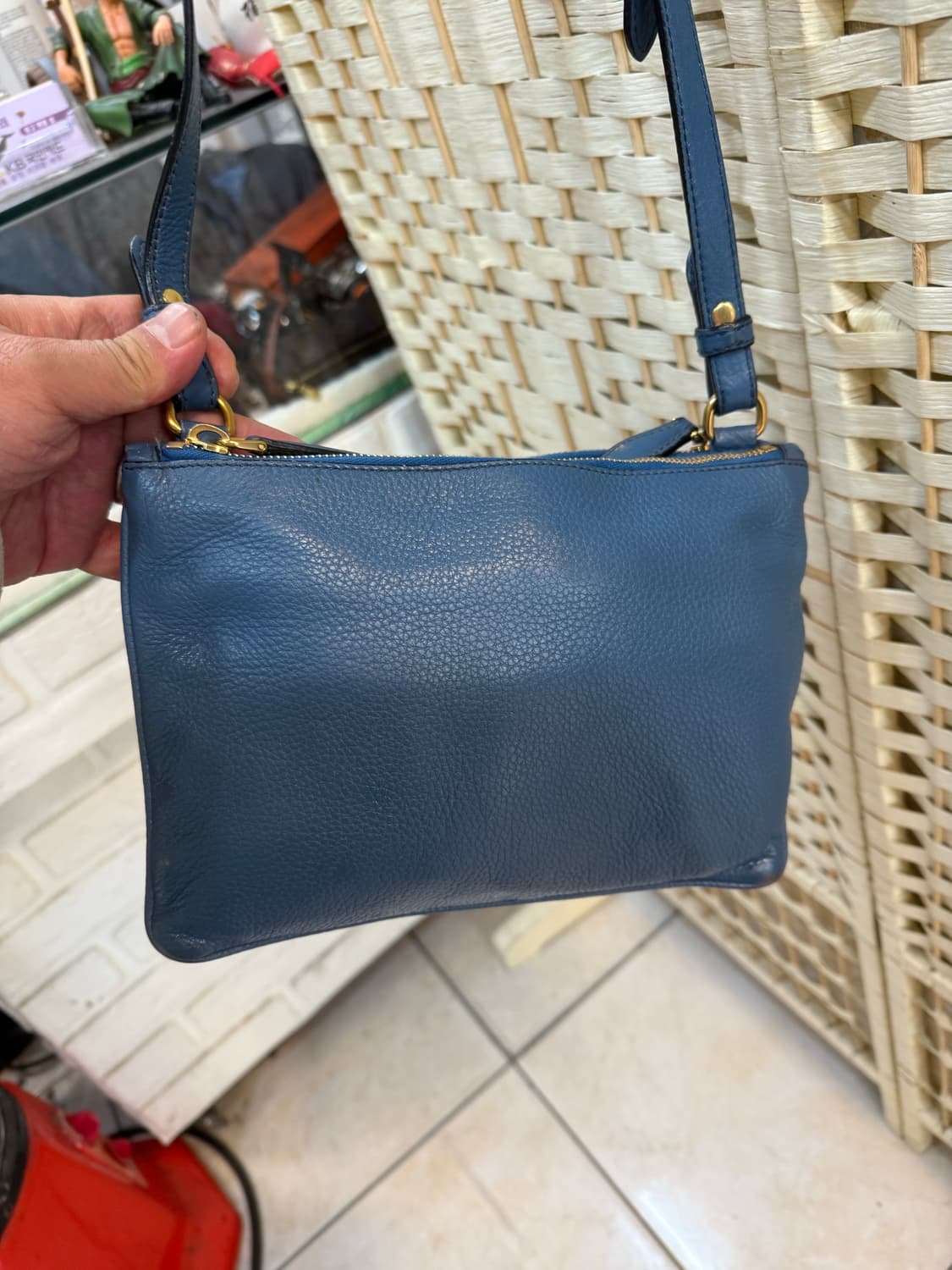 정품 프라다 비텔로 다이노 더블지퍼 크로스백 팝니다 상품이미지5