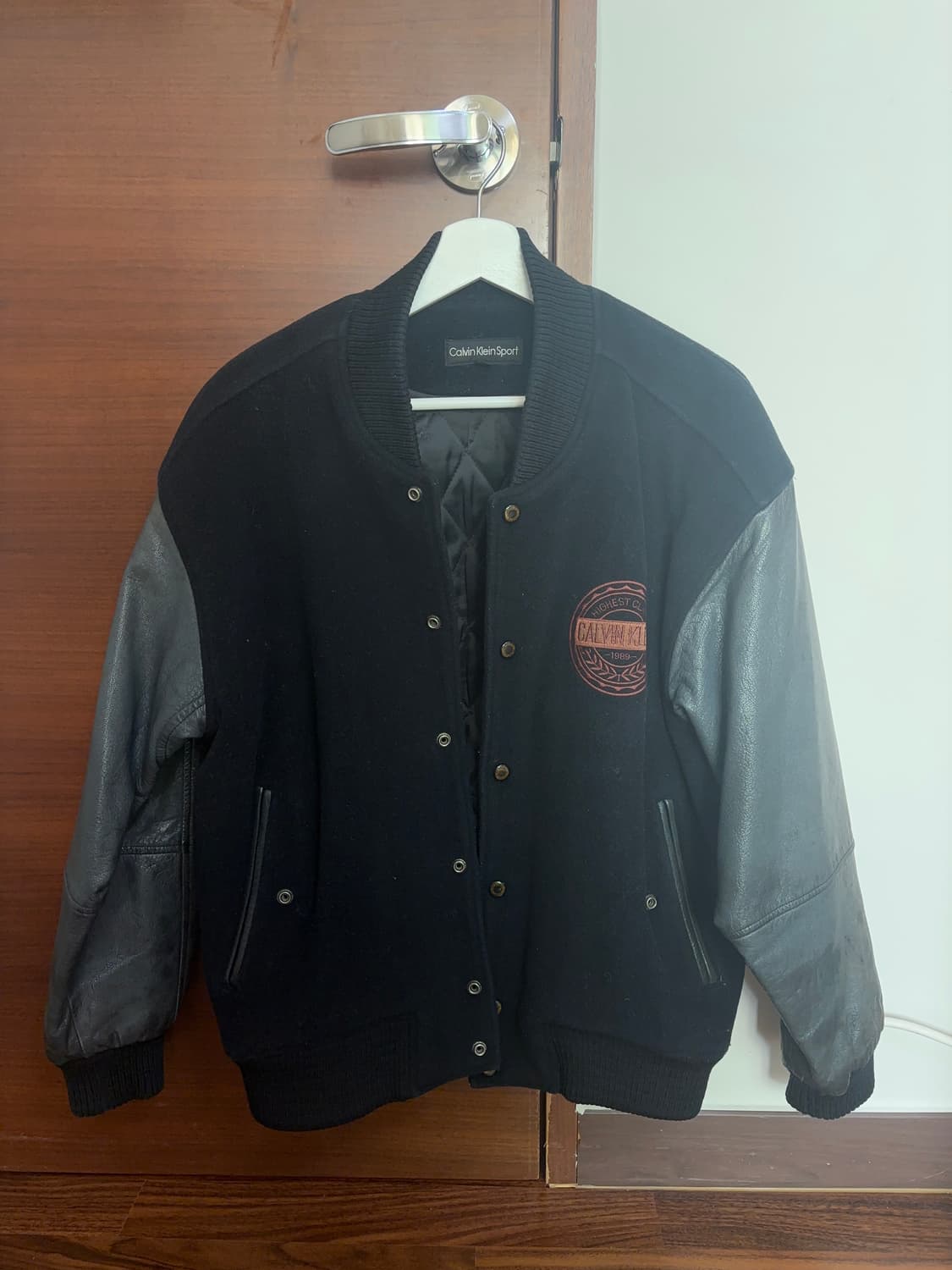 Calvin Klein 바시티 자켓 상품이미지3