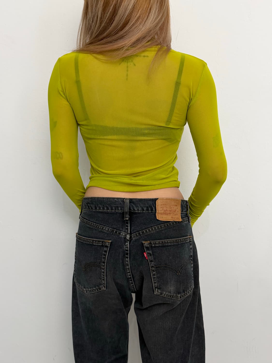 라임 시스루 핸드 셔링 긴팔티  상품이미지3