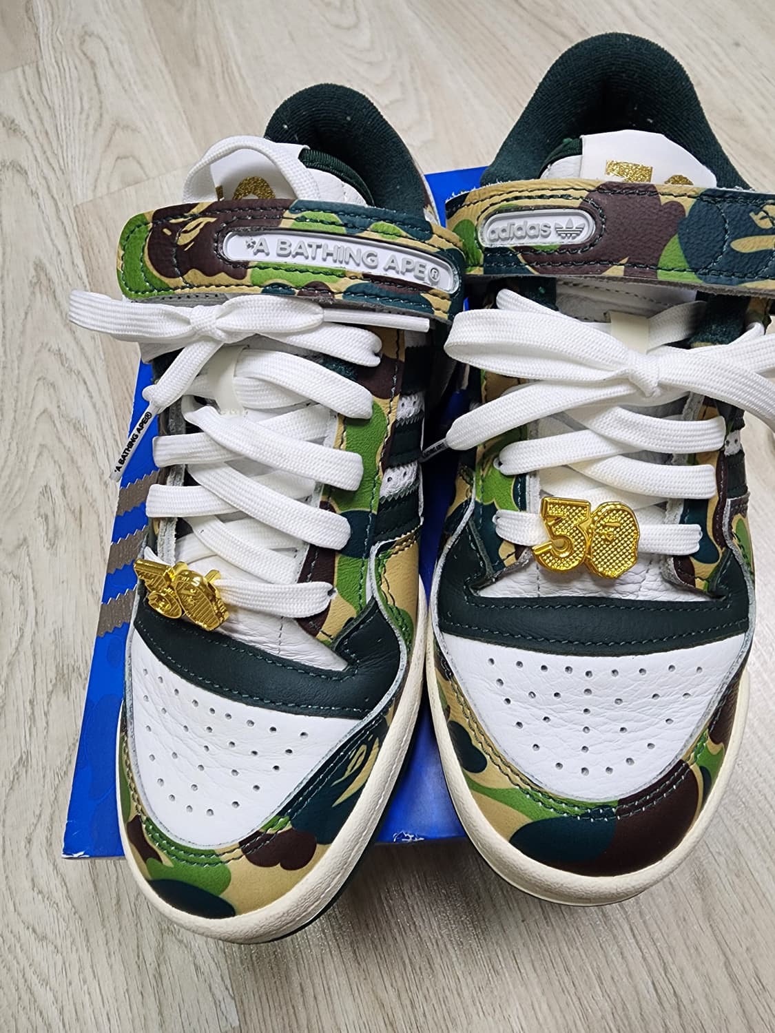 아디다스 x 베이프 포럼 84 로우 그린 카모 상품이미지5