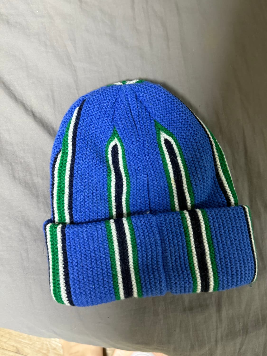 스투시 버티컬 스트라이프 비니 블루 상품이미지2