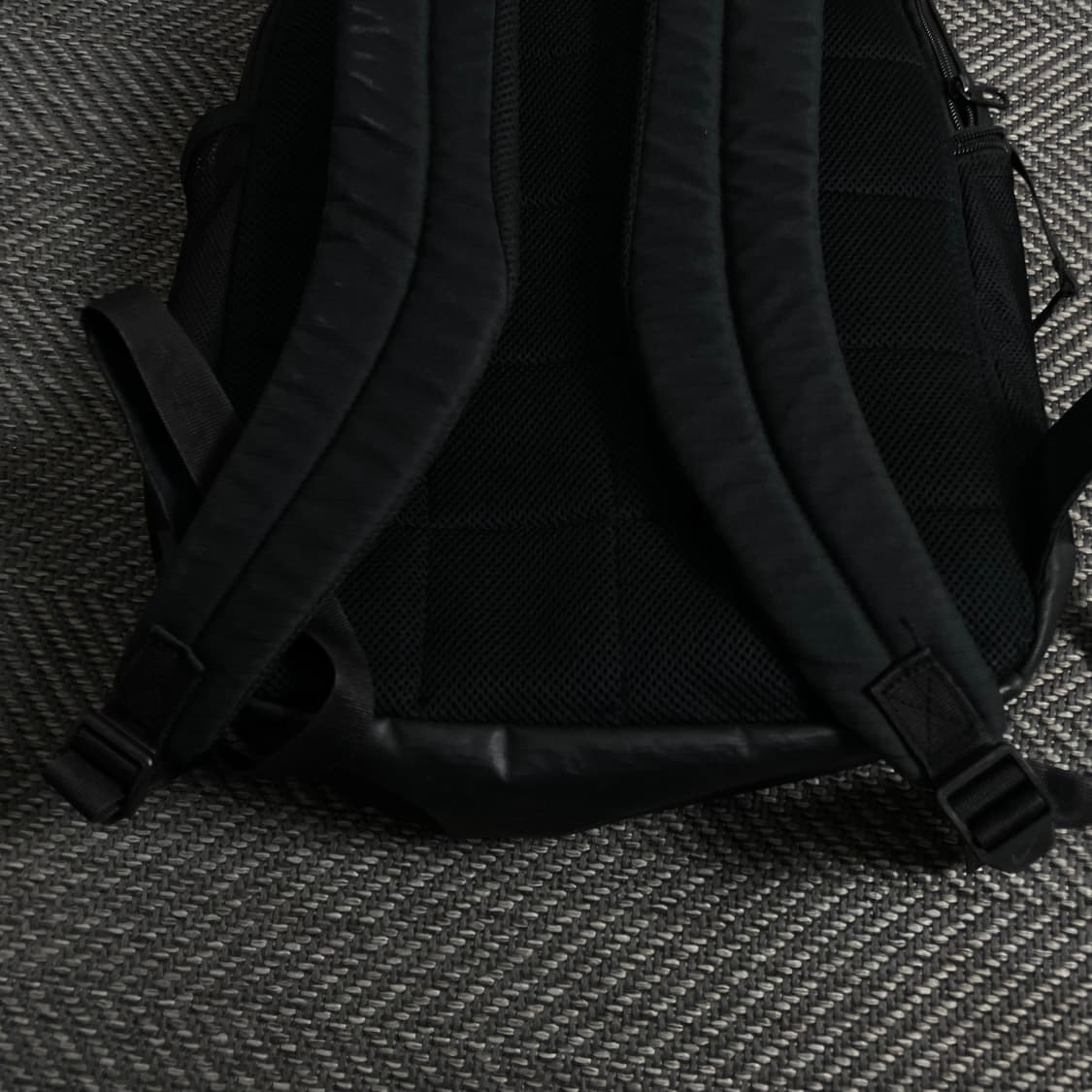 나이키 빅스우시 올드스쿨 블랙 디테일 백팩o 3789 상품이미지4