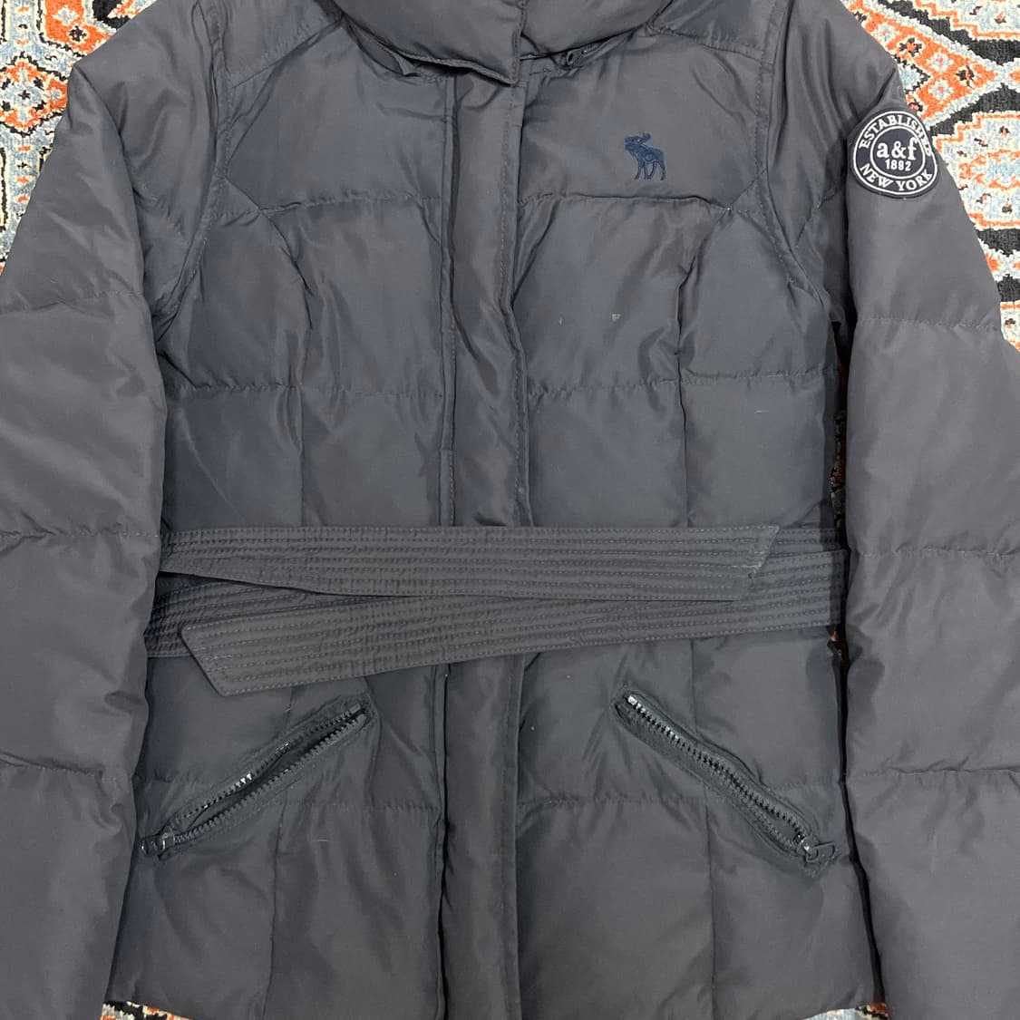 아베크롬비 차콜 다운 패딩 점퍼여성XS 상품이미지3