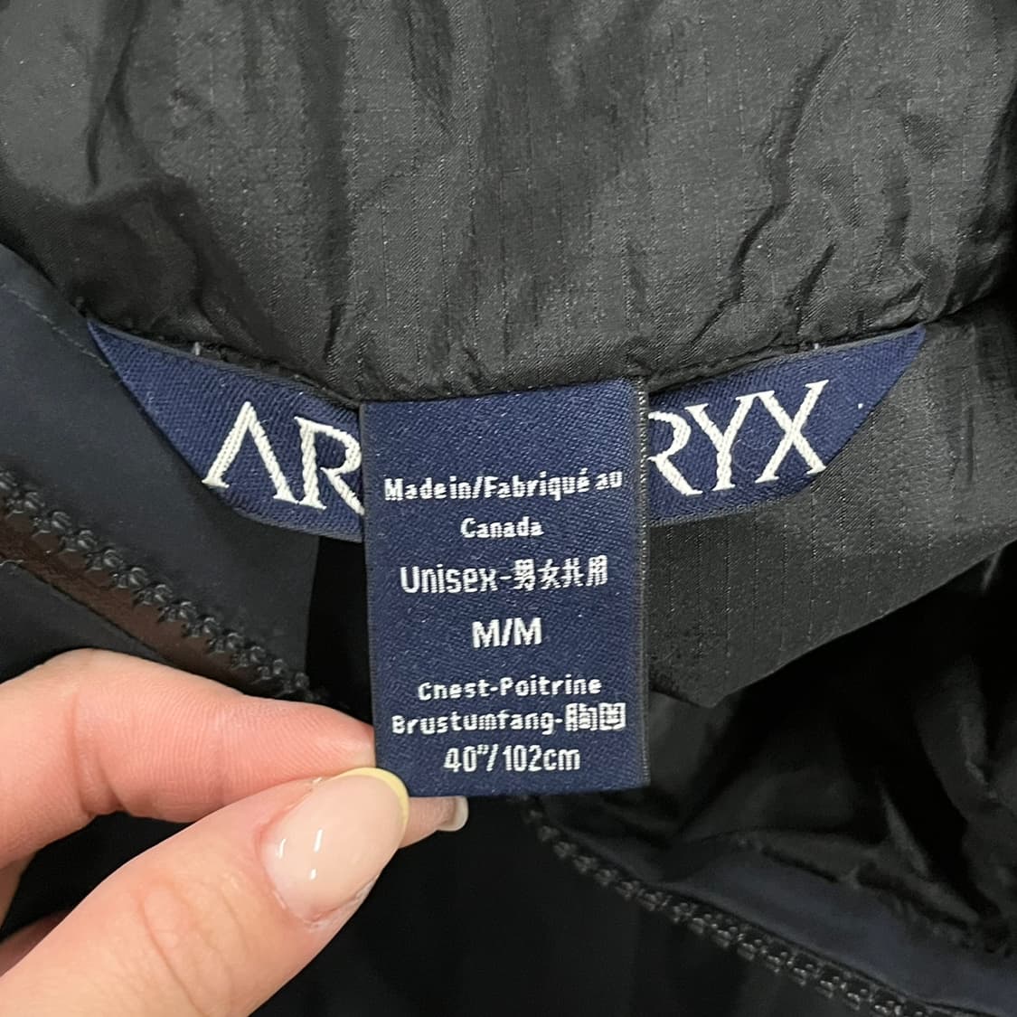 [정품/M] 아크테릭스 블랙 바람막이 후드 자켓 b10 상품이미지5