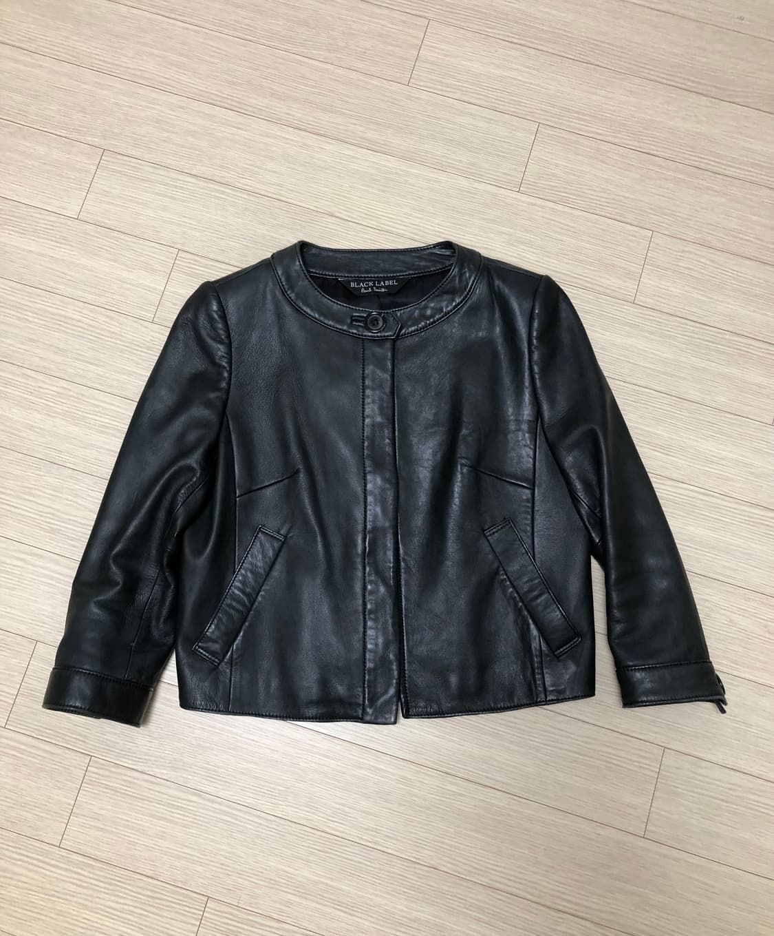 40 양가죽 폴스미스 블랙라벨 투웨이 핀턱 라운드카라 7부 가죽자켓 상품이미지3