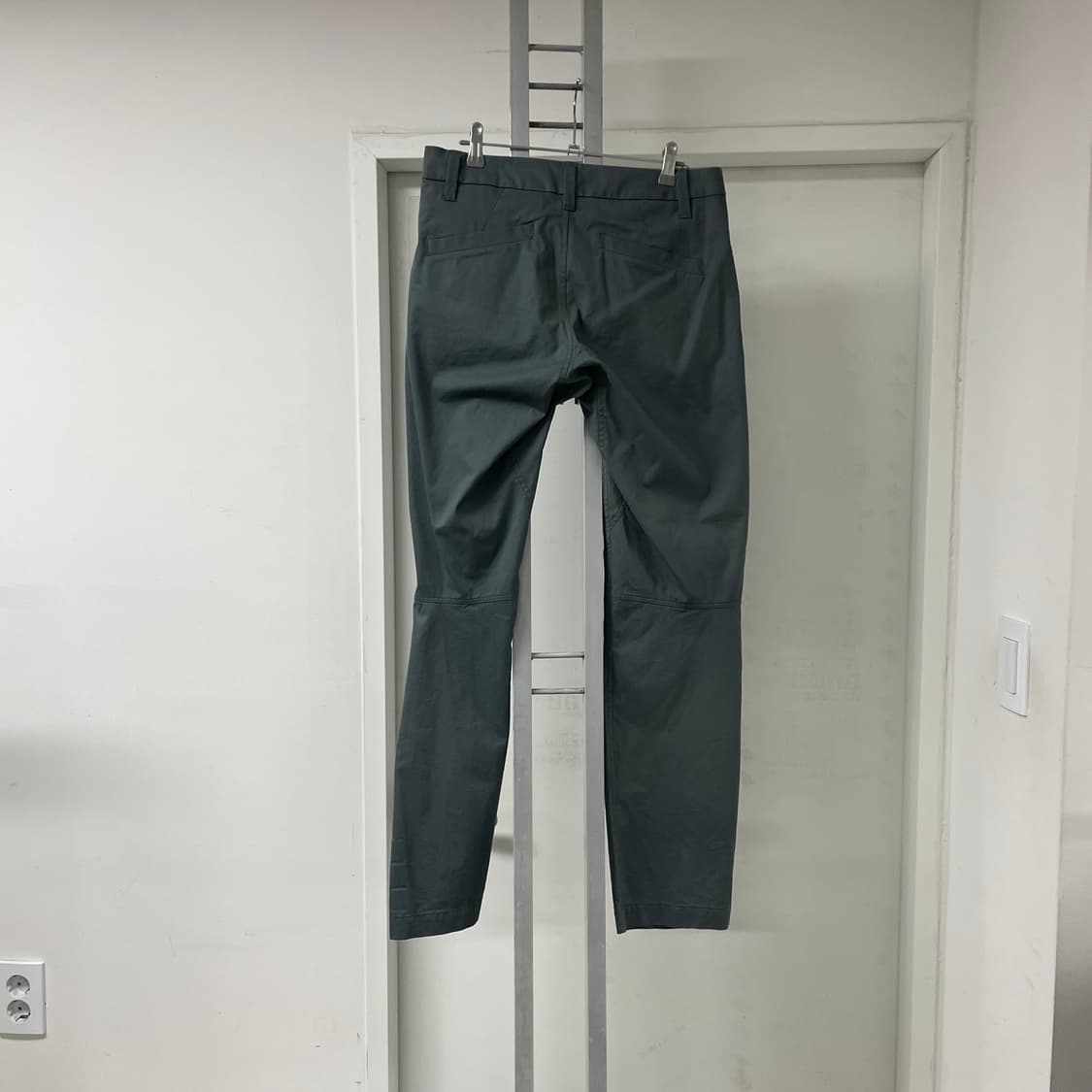 아크테릭스 팬츠 30 상품이미지5