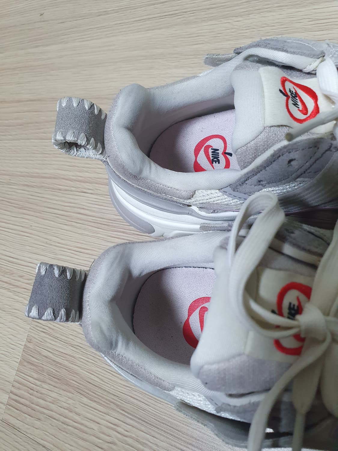 나이키 v2k 런 운동화 250 상품이미지7