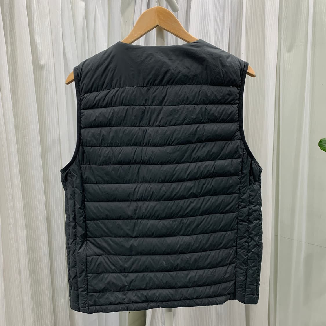 탑텐 리얼 라이트 구스 다운 남성 경량 패딩 조끼 1732 상품이미지3
