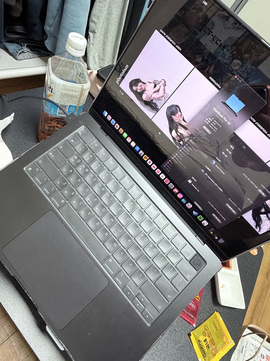 맥북 프로 14 M4 24GB 1TB 상품이미지2