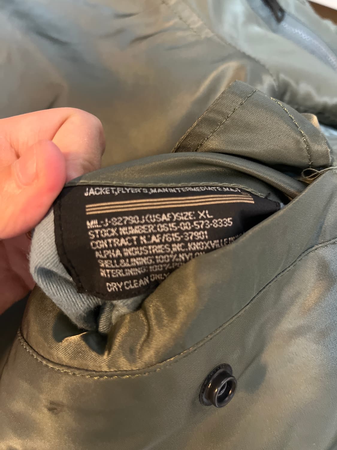 알파인더스트리 ma-1 레귤러핏 XL 판매합니다 상품이미지9