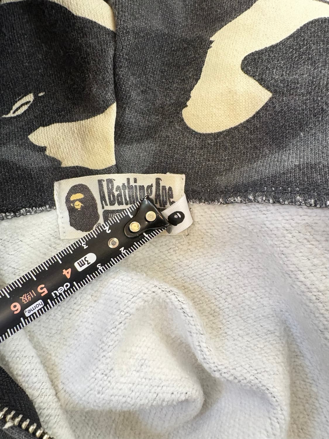 베이프 샤크 풀집 후디 – 그레이 ABC 카모 상품이미지4